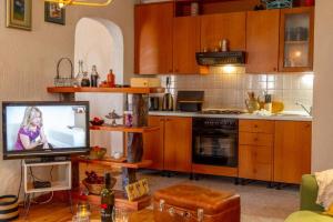 Kuchyň nebo kuchyňský kout v ubytování HOLIDAY HOME VINTAGE, Makarska - Lovreć