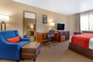 TV a/nebo společenská místnost v ubytování Comfort Inn Payson