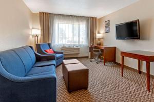 TV a/nebo společenská místnost v ubytování Comfort Inn Payson