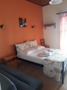 Posteľ alebo postele v izbe v ubytovaní Violetta Studios & Apartments