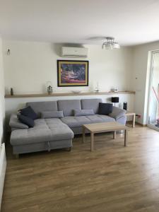A seating area at ZÁMOR HOLIDAY HOUSE