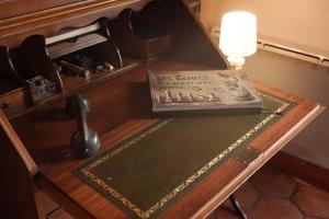 Gambar di galeri bagi Maison de charme, d'artiste, décoration brocante di Aigrefeuille-dʼAunis
