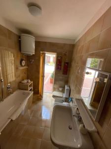 A bathroom at Casa Dolce Casa