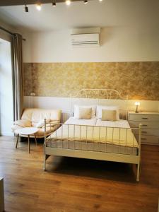 Postel nebo postele na pokoji v ubytování APARTAMENTY PRZY PARKU- Parking GRATIS!!!