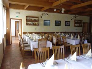 Restaurace v ubytování Gostilna in prenočišče KOCJAN