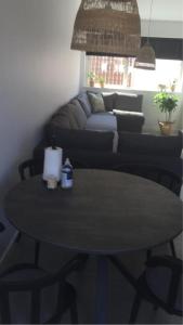 Posezení v ubytování Løkken City Apartment