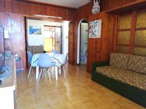 Posedenie v ubytovaní Saracena Amuri Home