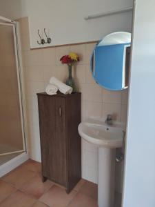 Kúpeľňa v ubytovaní Albergue rural l'Almada de Yebra