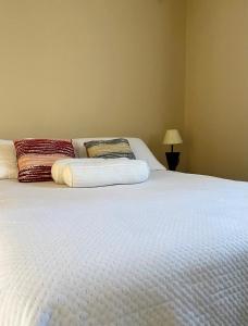 Postel nebo postele na pokoji v ubytování Casita de Piedra