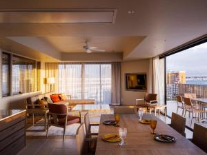 MB GALLERY CHATAN by THE TERRACE HOTELS的休息区