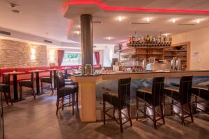 Lounge nebo bar v ubytování Hotel Auwirt Zentrum
