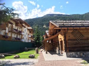 Fotografia z galérie ubytovania Camping Catinaccio Rosengarten v destinácii Pozza di Fassa