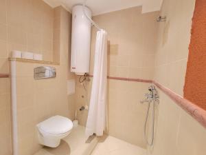 A bathroom at Royal Bay 2 Residence - Black Sea - Sveti Vlas