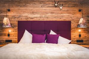 Posteľ alebo postele v izbe v ubytovaní LUX ALP CHALET am Arlberg
