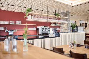Sadržaji za pripremu kafe i čaja u objektu Hotel Klausenpass