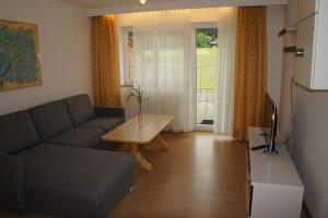 Posedenie v ubytovaní Appartements Gärtner