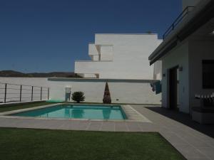 Galeriebild der Unterkunft La Casa en el Valle, 5 bedroom villa with private pool in Melegis