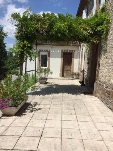 Κήπος έξω από το L appartement cosy