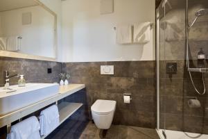 Kupatilo u objektu Hotel Klausenpass