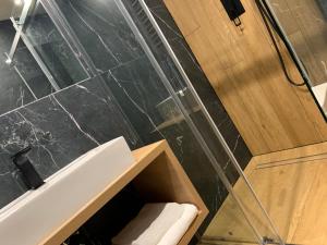 Łazienka w obiekcie Na Wczasowej - Apartamenty
