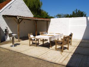 Gallery image of MaMoMa in Sint-Martens-Latem