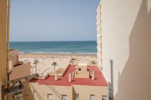 Foto dalla galleria di Nuevo Mirandilla Apartment - Cadiz Beach a Cadice