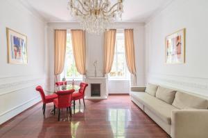 Posedenie v ubytovaní Music Academy Suite Café Vian Apartman Kft