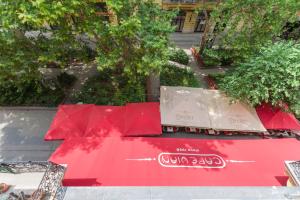 Vonkajšia záhrada v ubytovaní Music Academy Suite Café Vian Apartman Kft