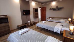 Imagine din galeria proprietății Korzó Apartman Velence în Velence +10 fotografii