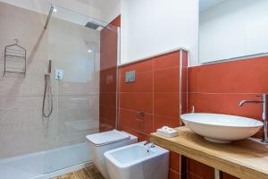 Kúpeľňa v ubytovaní FLOWER SUITE B&B