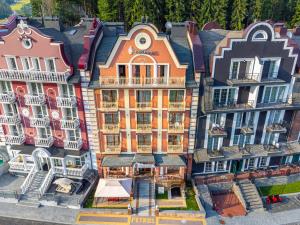 Budova, kde se hotel nachází