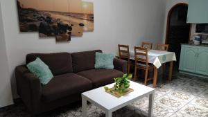 Gallery image of Orzola frente al mar in Orzola