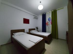 Fotografie z fotogalerie ubytování HOTEL KALEMI v destinaci Zhaban