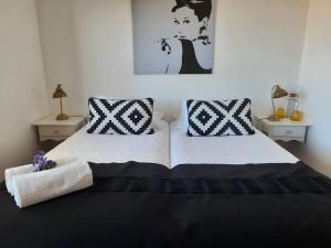 Ліжко або ліжка в номері Refugio da Longueira