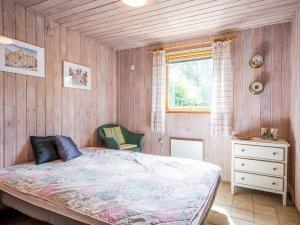 Postel nebo postele na pokoji v ubytování Holiday home Oksbøl LXXIII