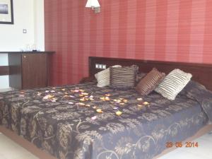 Postel nebo postele na pokoji v ubytování Aegea Hotel