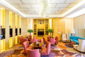 Istumisnurk majutusasutuses Ramada Foshan Nanhai