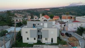 Gallery image of Galini Villas in Gerani