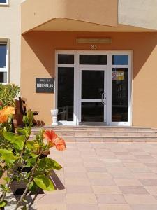 Exteriér alebo vchod do ubytovania Apartamento ValentinaBeach