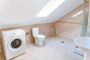 A bathroom at Seafront apartments