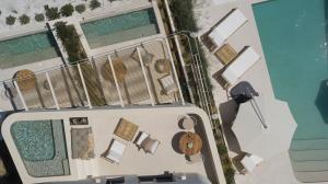 Bazén v ubytovaní White Pebble Suites alebo v jeho blízkosti