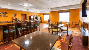 Gallery image of Best Western Plus Hiawatha Hotel in Hiawatha