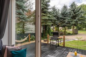 Vonkajšia záhrada v ubytovaní Staymoovers - Secret Loft w pobliżu Krakowa
