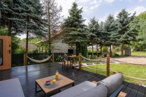 Vonkajšia záhrada v ubytovaní Staymoovers - Secret Loft w pobliżu Krakowa