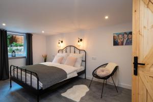 Postel nebo postele na pokoji v ubytování Secret Loft by Villa Jurka