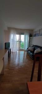 Fotografia z galérie ubytovania Apartamento en primera línea de mar con piscina v destinácii Cubelles