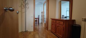Fotografia z galérie ubytovania Apartamento en primera línea de mar con piscina v destinácii Cubelles