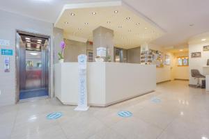 Vstupní hala nebo recepce v ubytování Hotel Bagli + 37 fotografií
