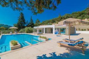 an image of a swimming pool at a house at Villa Anna in Zakynthos Town