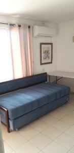 Ruang duduk di Savyon Apartment in Galilee